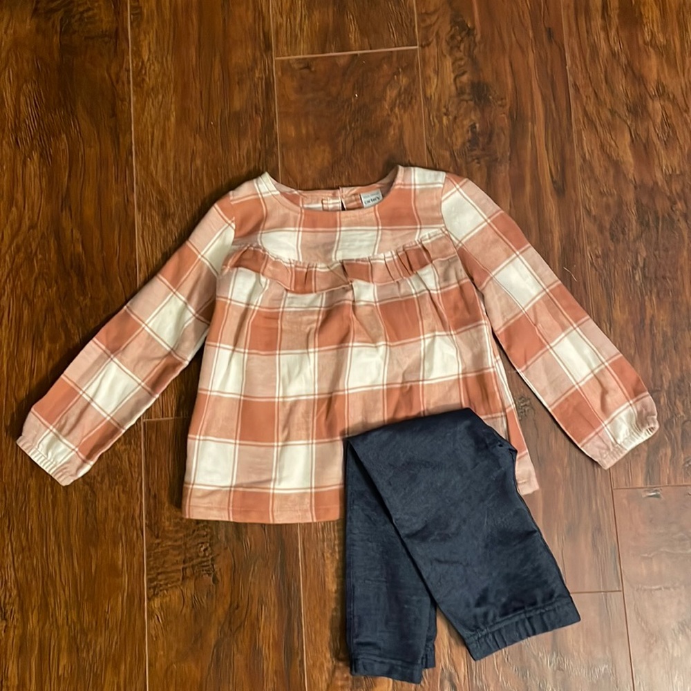 Carters NWOT Two piece set